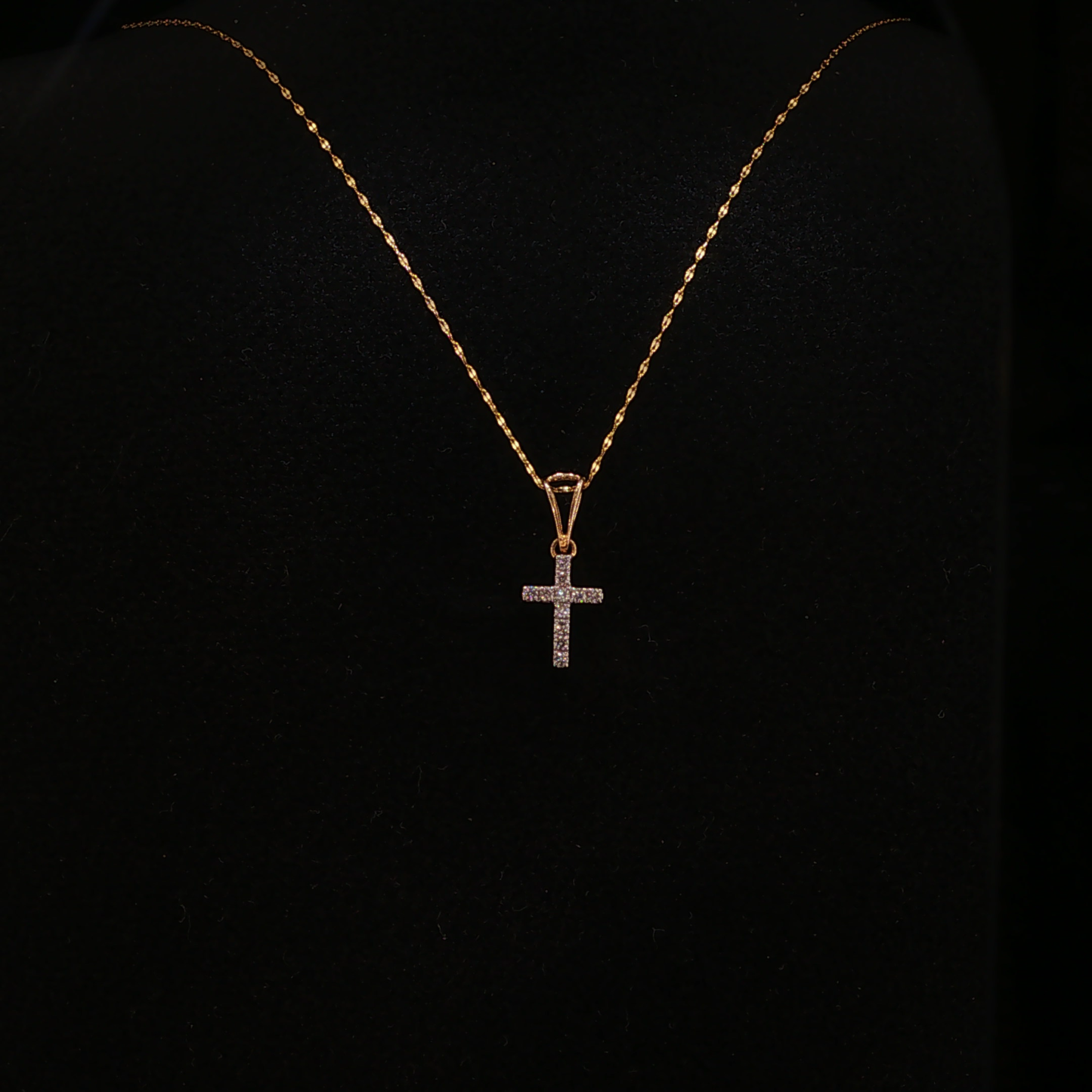 Lab Diamond Cross Pendant Necklace in Yellow Gold