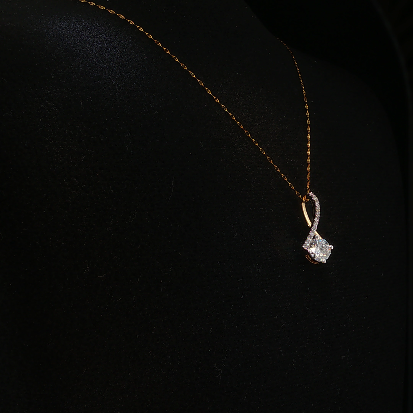 Lab Diamond Teardrop Pendant Necklace in Yellow Gold