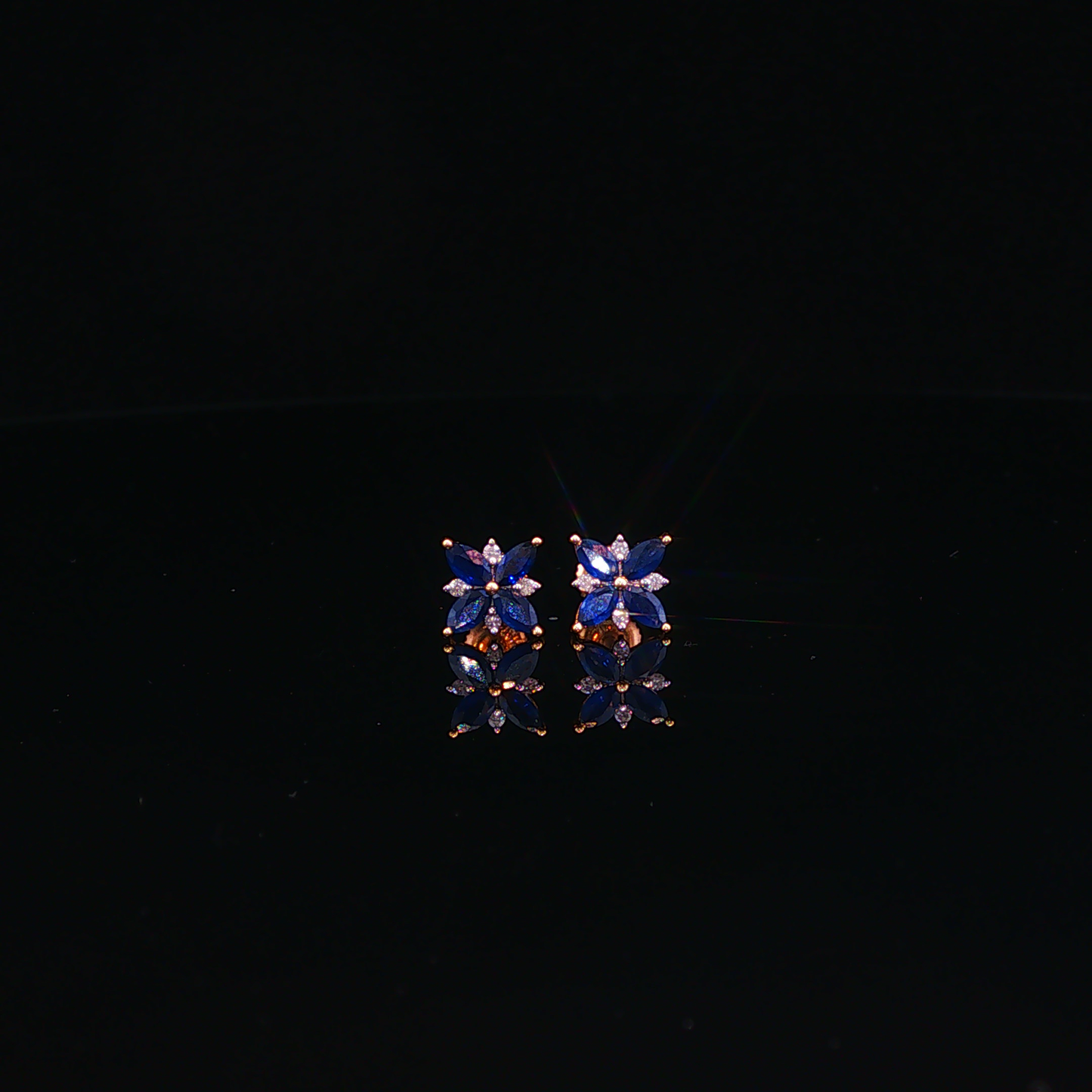 Royal Blue Sapphire Floral Screw Back Stud Earrings in Yellow Gold