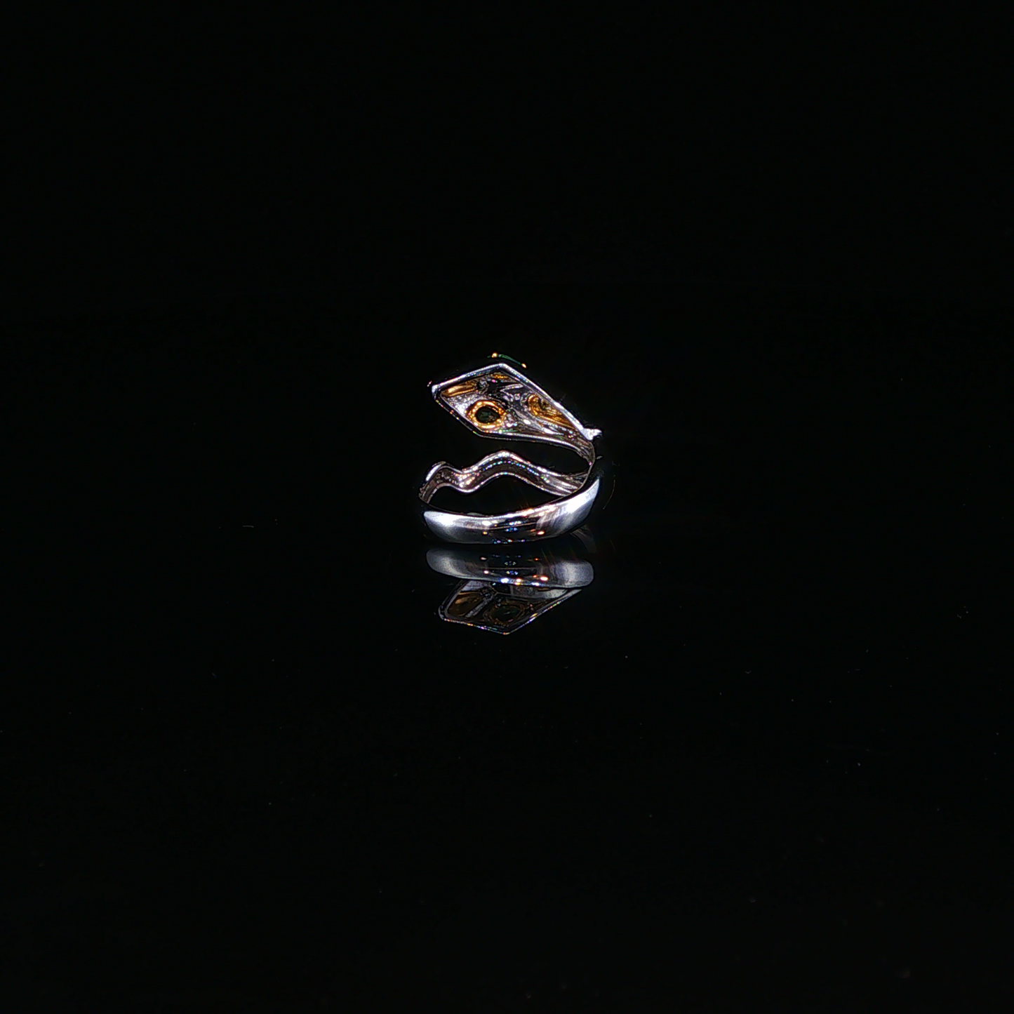 White Gold Emerald Sculptural Cocktail Ring