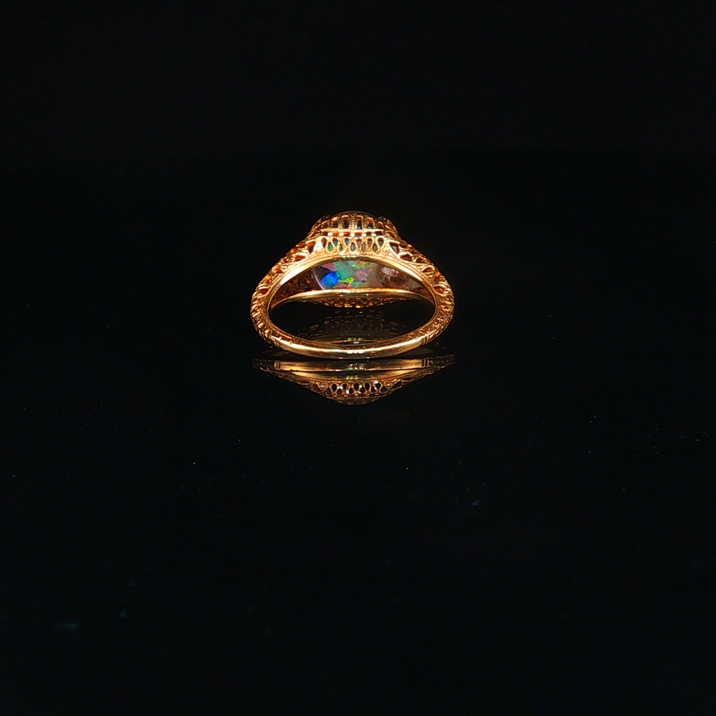 Vintage-Style Opal Cocktail Ring in Yellow Gold