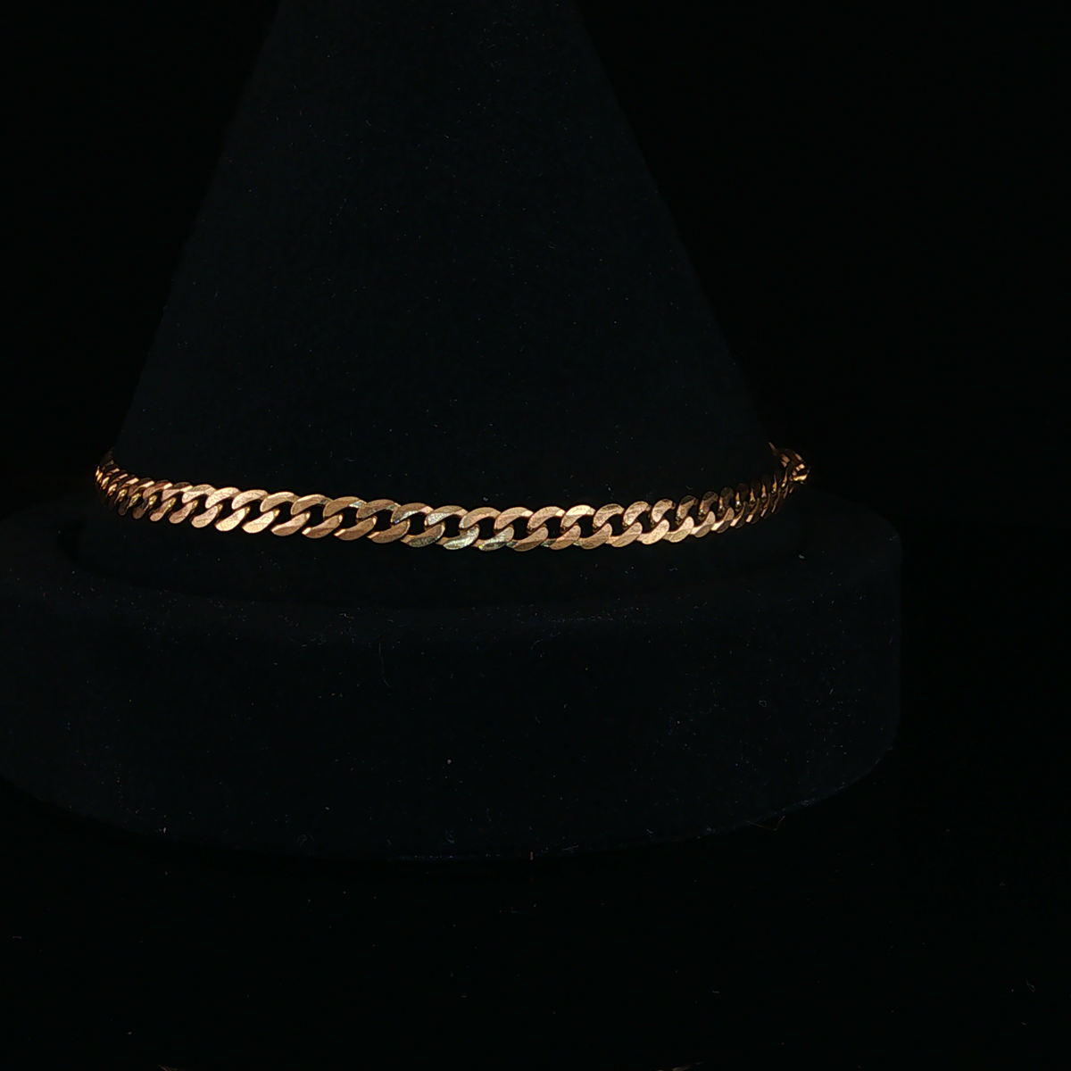 Classic Yellow Gold Curb Chain Bracelet